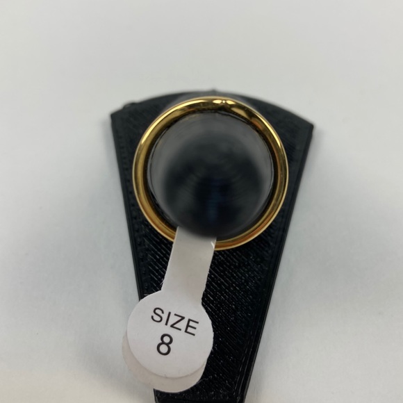 Gold Tone Wave Ring Size 7 1/2 NWT - Picture 3 of 7